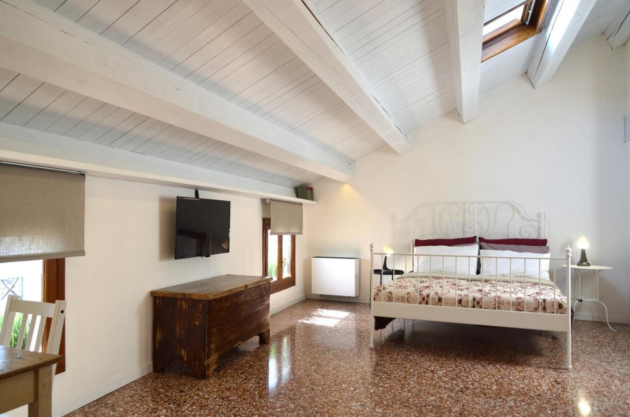 Olly Home Luxury Loft Noale Exterior photo